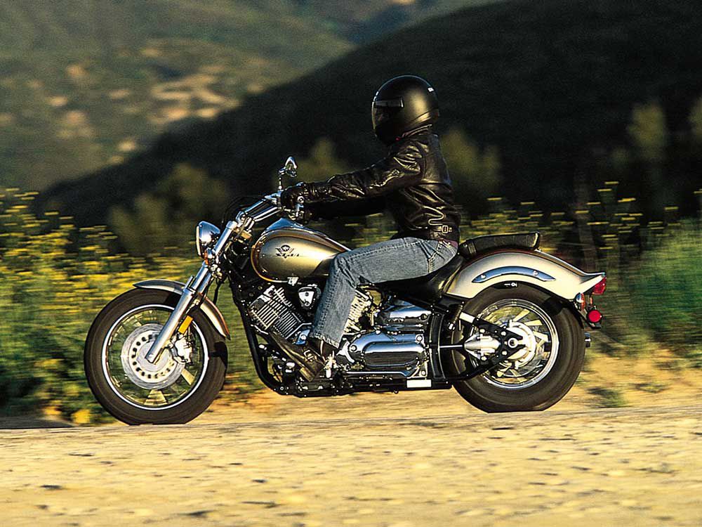 The 1999 Yamaha V-Star 1100 Was A Happy Medium Cruiser — From the ...