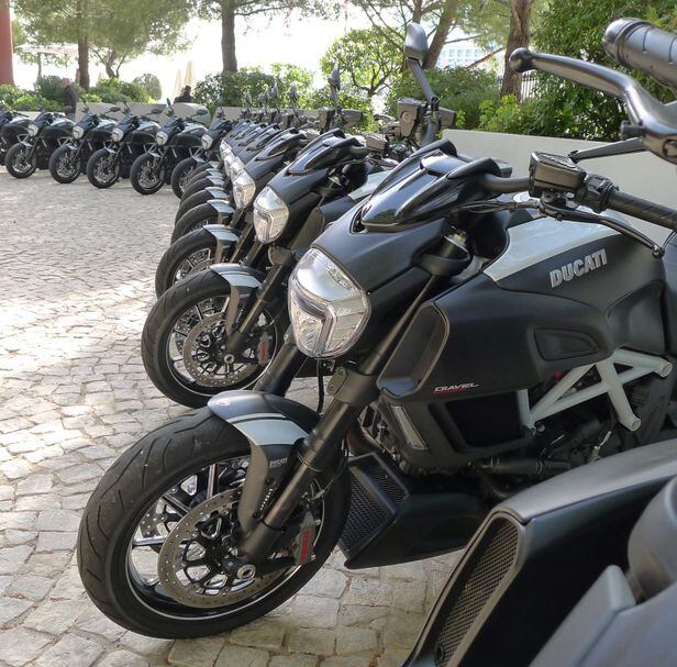 First Ride: 2015 Ducati Diavel Carbon | Motorcycle Cruiser